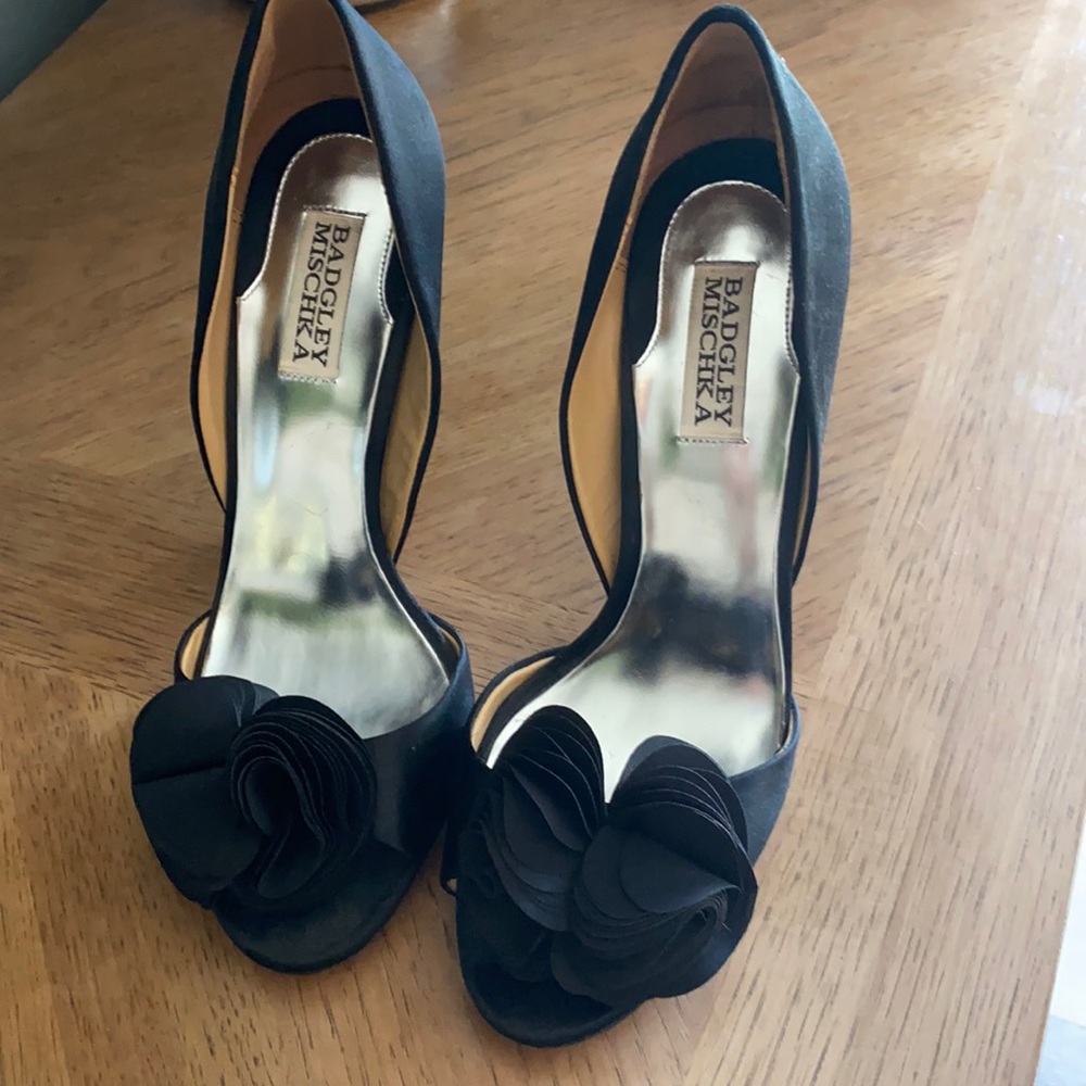 Badgley Mischka Pumps